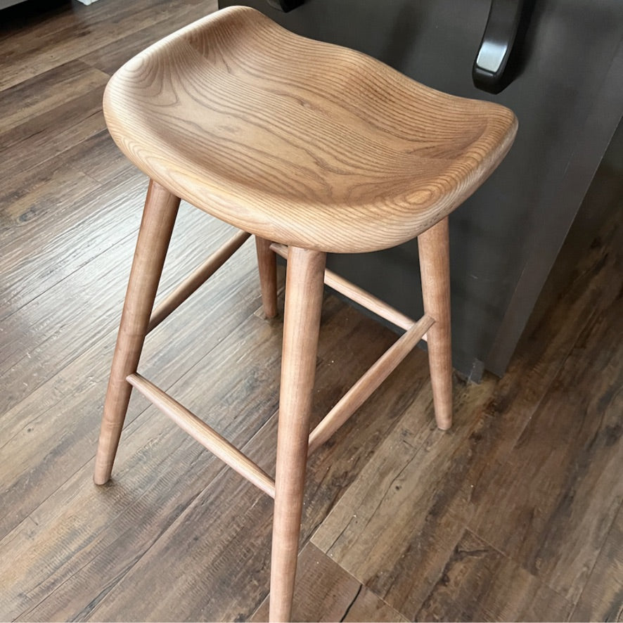 Hunter Stool