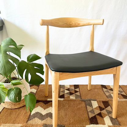 Elbow Dining Chair with Cushion